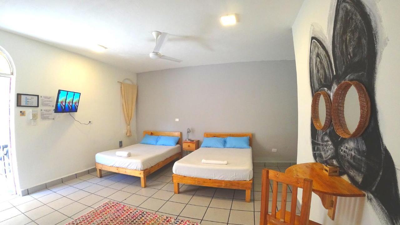 Izsla Suites Playa del Carmen Exterior foto